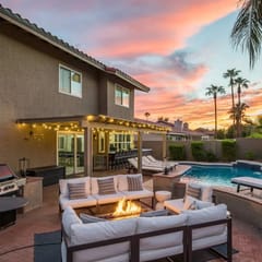 THE DESERT DREAM