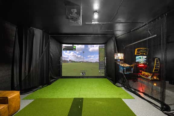 THE SCOTTSDALE CLUBHOUSE - Image 1