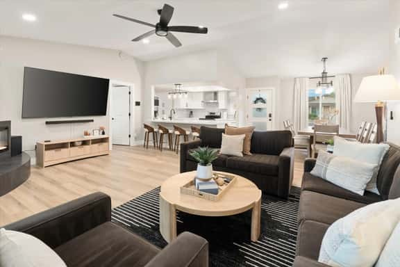 5BR Scottsdale Luxury Pool Home w Hot Tub - Image 1