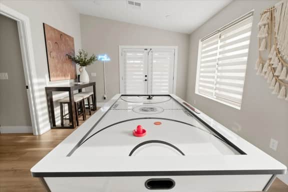 5BR Scottsdale Luxury Pool Home w Hot Tub - Image 4